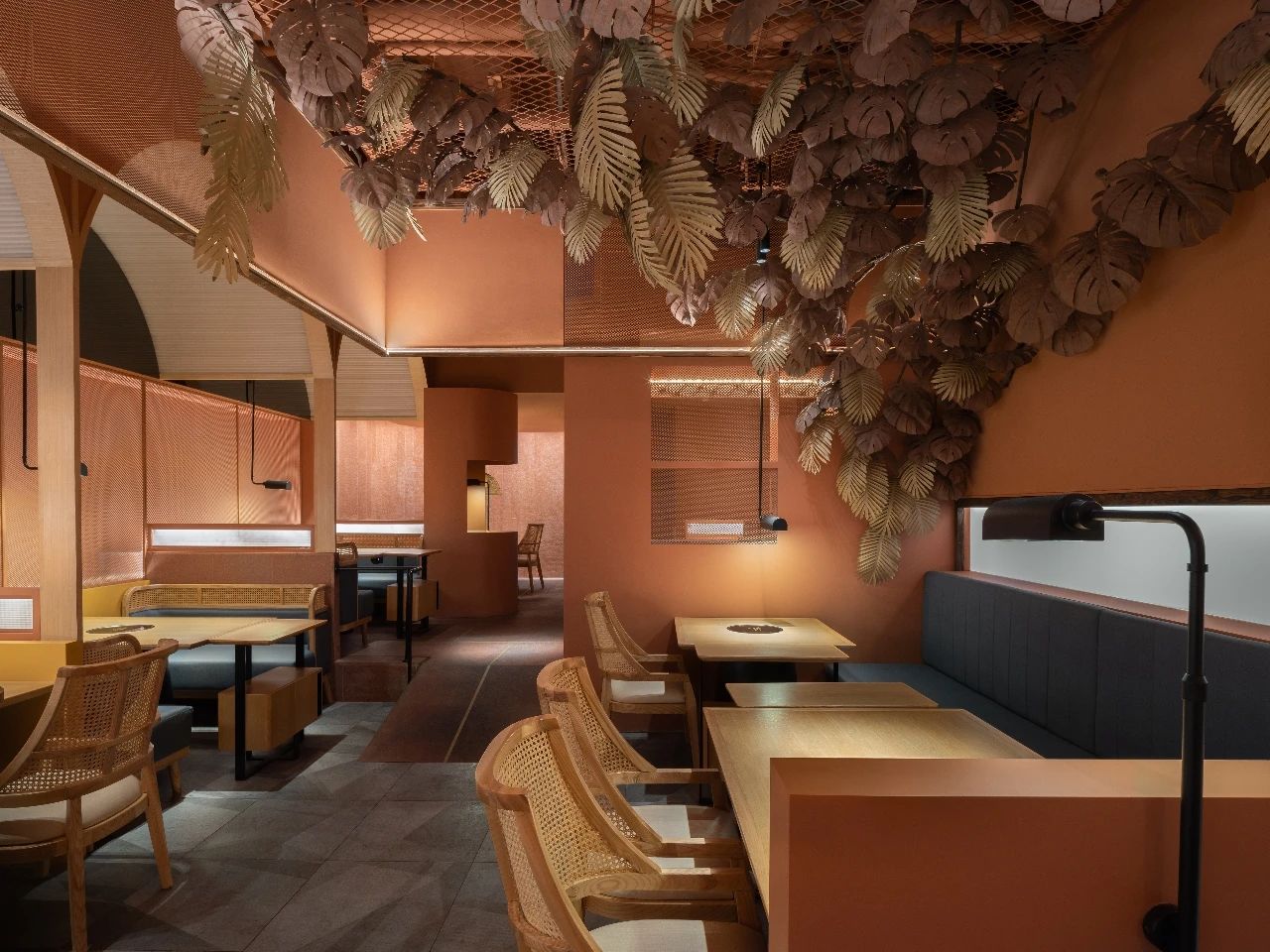 網(wǎng)紅火鍋店餐廳裝修設(shè)計效果圖