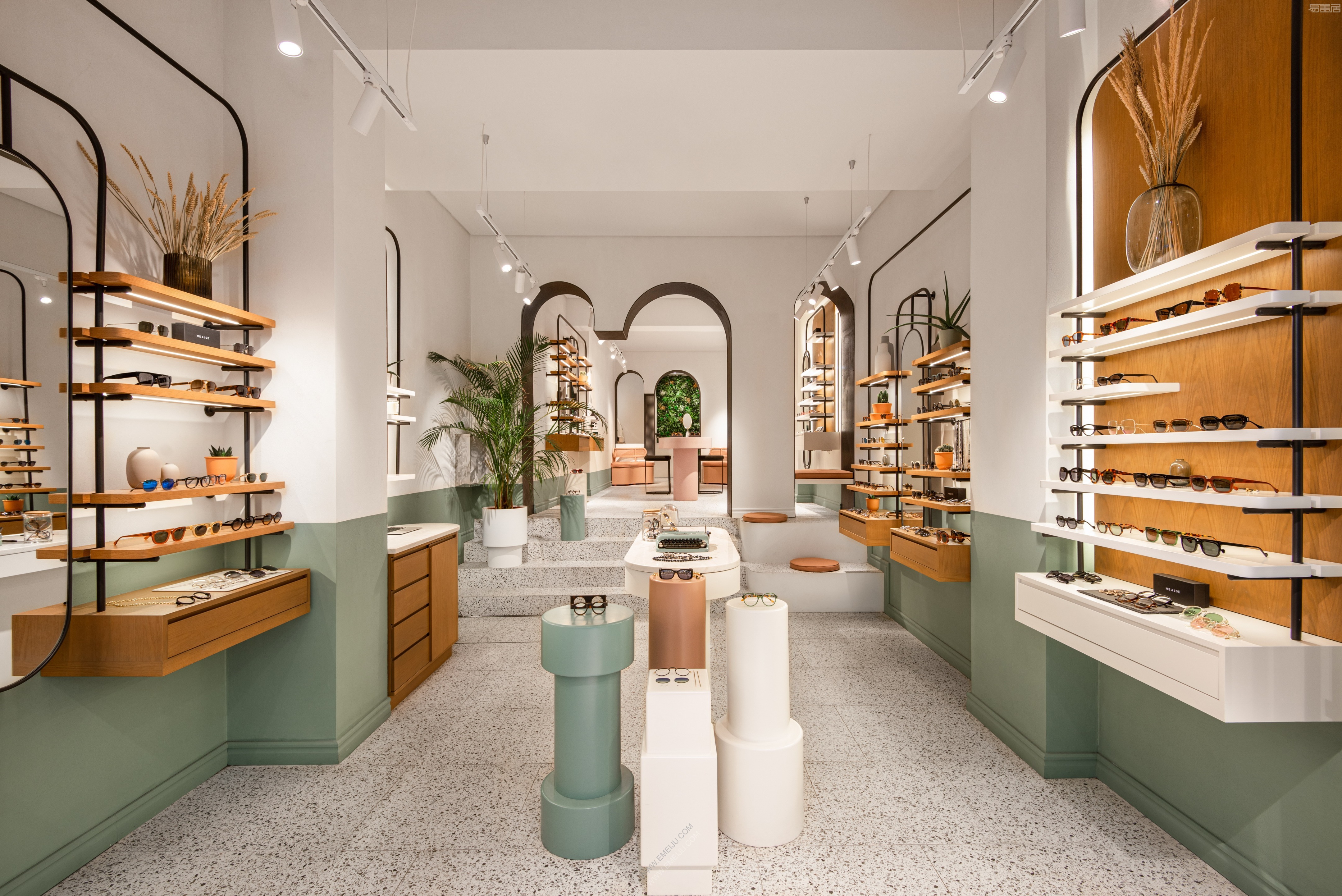 店鋪裝修不辦裝修許可證可以裝修進(jìn)場(chǎng)施工嗎？